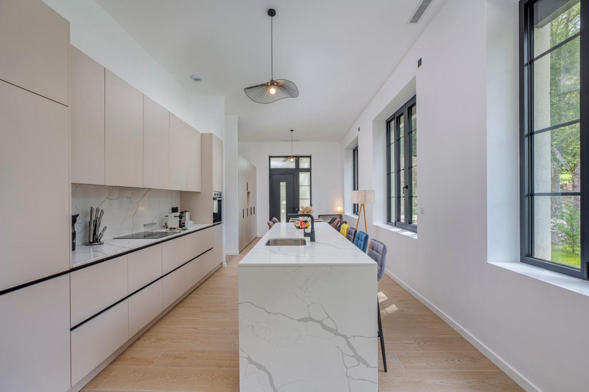 Vourles 1 - Grand Appartement Spacieux Dans Un Chateau Du 17Eme Siecle, A 15Min De Lyon מראה חיצוני תמונה