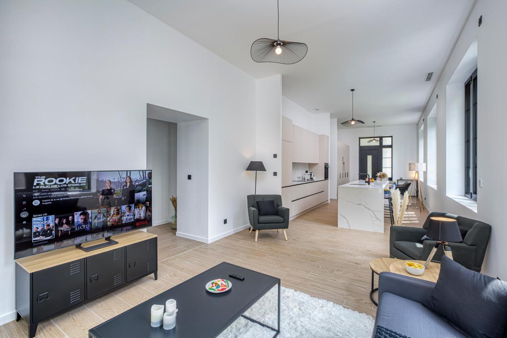 Vourles 1 - Grand Appartement Spacieux Dans Un Chateau Du 17Eme Siecle, A 15Min De Lyon מראה חיצוני תמונה